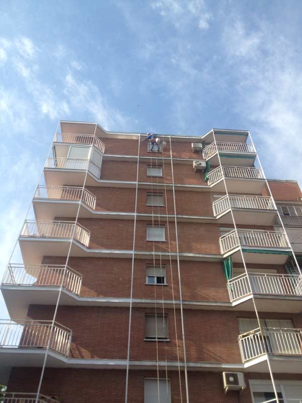 Pintar fachada en madrid