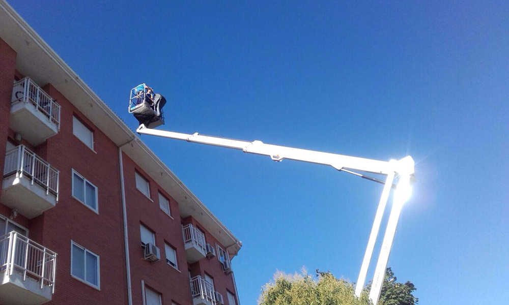 limpieza de los canalones parla