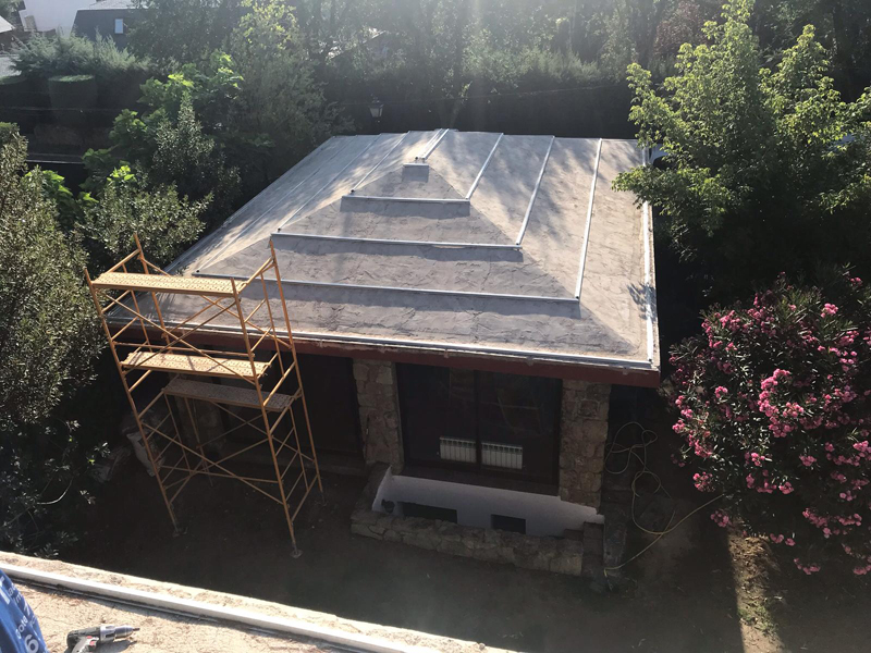 Reparación completa del tejado en Villanueva de la Cañada